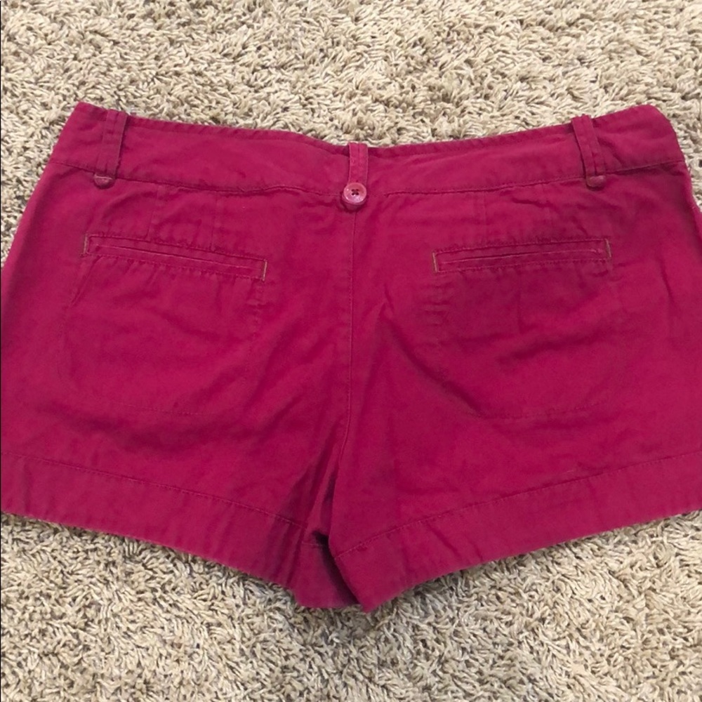 Shorts - Picture 2 of 3